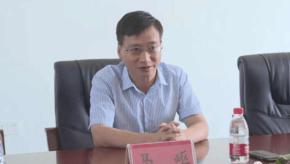 皇冠信用網如何注册
_副县长拉拢6名公职人员皇冠信用網如何注册
，组建“七兄弟吃喝圈”，长期接受打牌掼蛋等“保姆式”服务