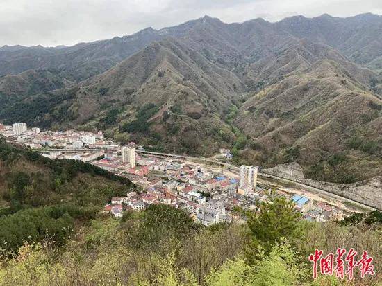 hga030怎么开户_“一家几口都是公务员”hga030怎么开户,人口小县财政供养入不敷出!副部级退休官员建议探索“公务人员与常住人口比例式削减”