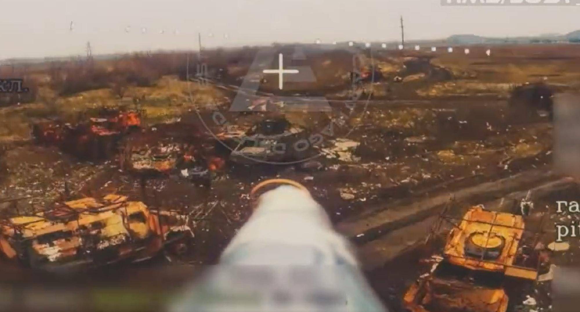 正版皇冠信用网代理_俄军被狠狠上一课:打假海马斯正版皇冠信用网代理,乌军藏地道,靠机器人无人机作战